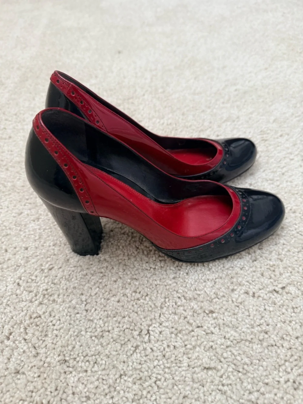 Ann Taylor Women's Two-Tone Black and Red Leather Block Heel Pumps - Picture 1 of 8